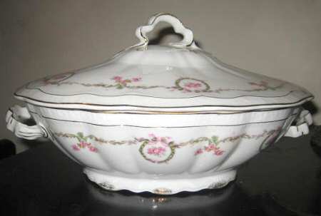 SCR449 Round Covered Vegetable