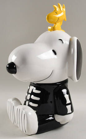Peanuts Halloween Figural Cookie Jar & Lid