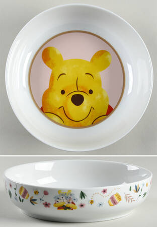 Winnie the Pooh (Miscellaneous) by Zrike