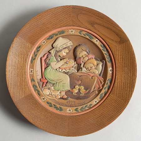Ferrandiz Mother's Day Plate by Anri