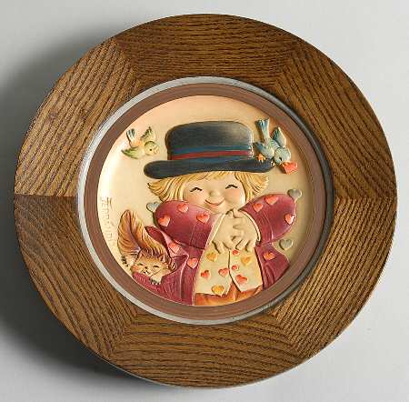 Ferrandiz Mother's Day Plate All Hearts - No Box