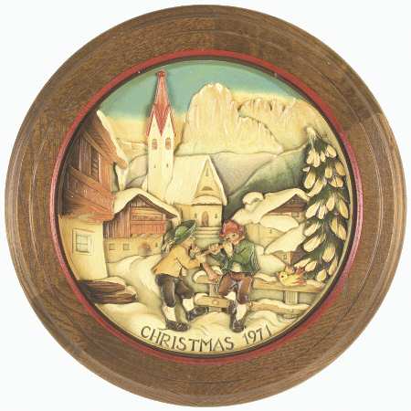 Anri Christmas Plate by Anri
