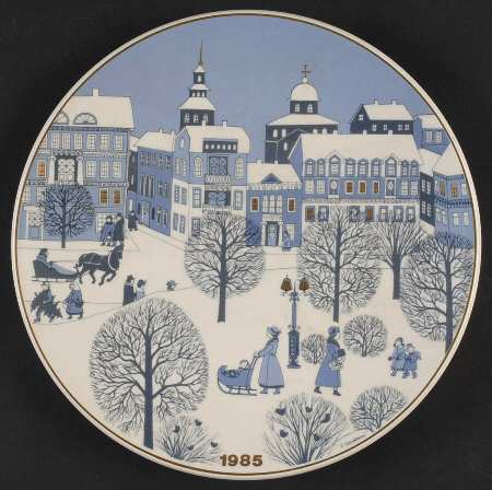 Arabia Christmas Plate Winter Park - No Box