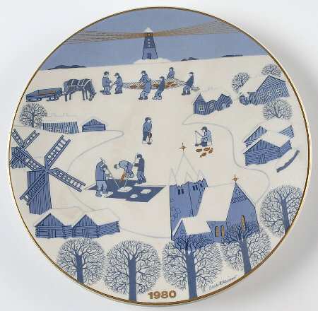Arabia Christmas Plate Seaside Village Scene - Boxed