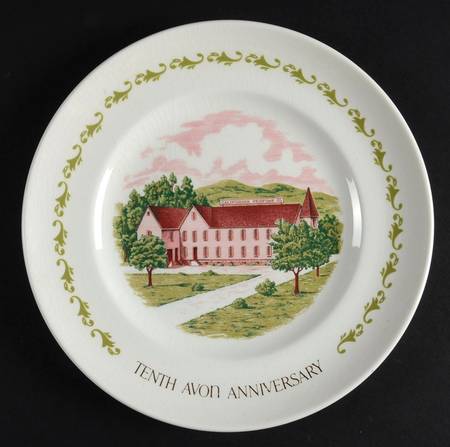 Avon Plates Tenth Avon Anniversary - Boxed