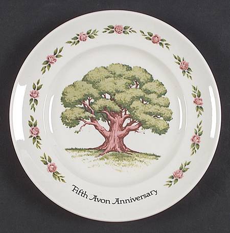 Avon Plates Fifth Anniversary-Great Oak - Boxed