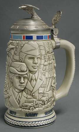 Avon Steins American Armed Forces - Boxed