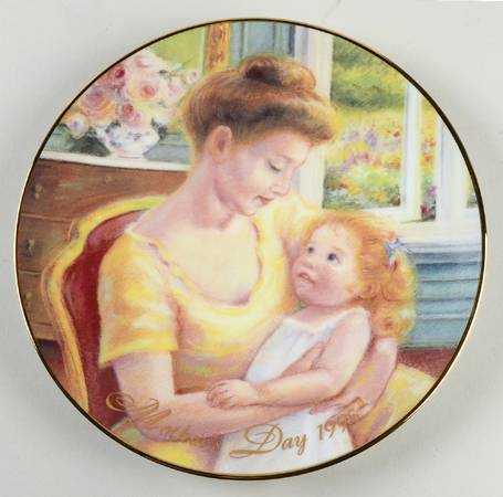 Mother's Day A Mother's Love-Caucasian - Boxed