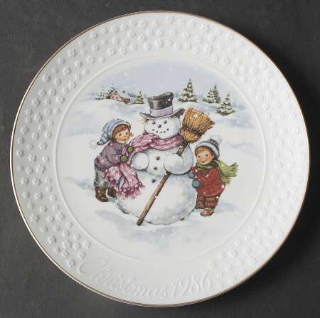 Christmas Plate A Childs Christmas-Color - Boxed