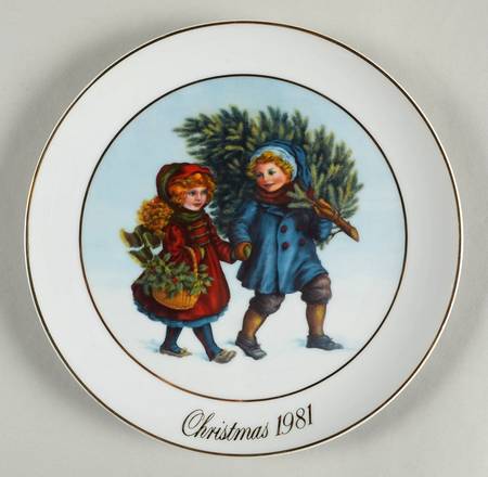 Christmas Plate Sharing The Christmas Spirit - No Box