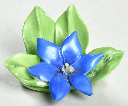 Floral Giftware Blue Flower-Place Card Holder - No Box