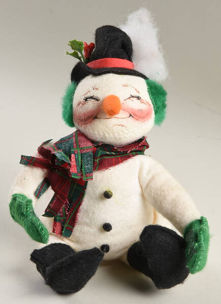 Annalee Christmas Doll Snowman With Snowball - Nb642, No Box