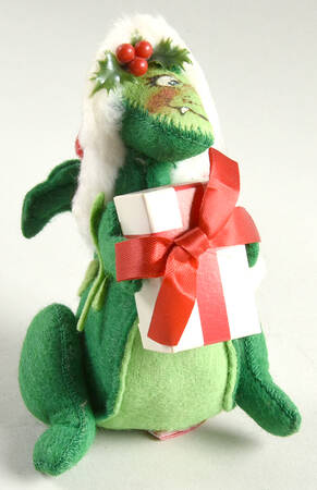 Annalee Christmas Doll Christmas Dragon With Gift Box - Nb723, No Box