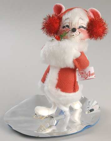 Christmas Mice Skating Girl Mouse - No Box