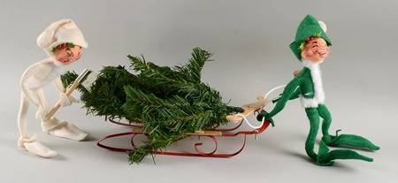 Annalee Christmas Doll Elves With Tree On Sled - No Box