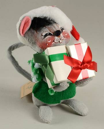 Christmas Mice Mouse With Presents - No Box