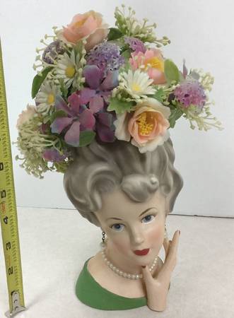 Ardco Dallas Head Vase Lady Hand Up Green Floral Embo - No Box