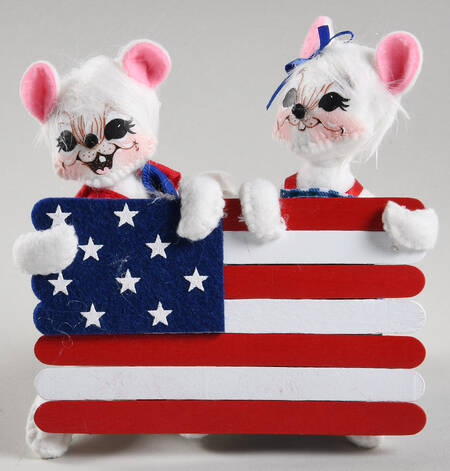 Patriotic Mice Stars & Stripes Mice With Flag - No Box