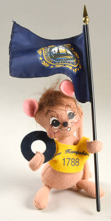 State Quarter Mouse by Annalee