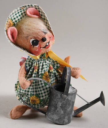 Sports and Leisure Mice Country Girl Mouse - No Box