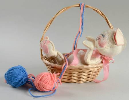 Annalee Dolls 1986 Kitten & Yarn Basket - No Box