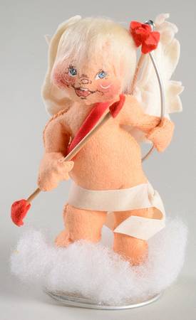 Annalee Dolls 1984 Cupid Kid On Stand - No Box