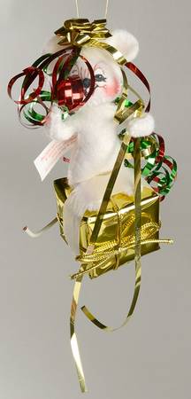 Annalee Christmas Ornaments Mouse On Gift - No Box