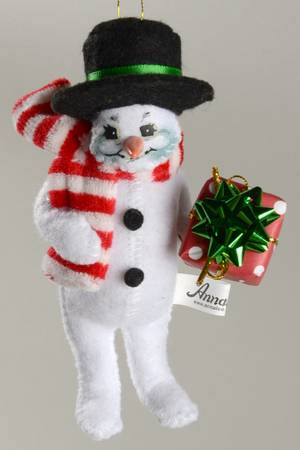Annalee Christmas Ornaments Merry Mint Snowman With Gift - No Box