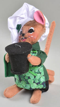 Annalee St Patrick's Day Irish Chef Mouse With Pot - No Box