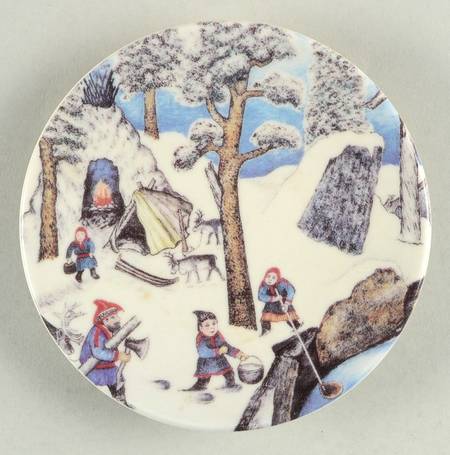 Alariesto Mini-Plate Series by Arabia of Finland
