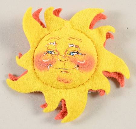 Doll Society Logo Kids 1994-95 Society Sun Pin - No Box