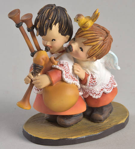 Toriart Figurines Bagpipe Duo - Boxed