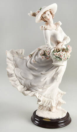 Florentine Garden Wind Swept - Boxed