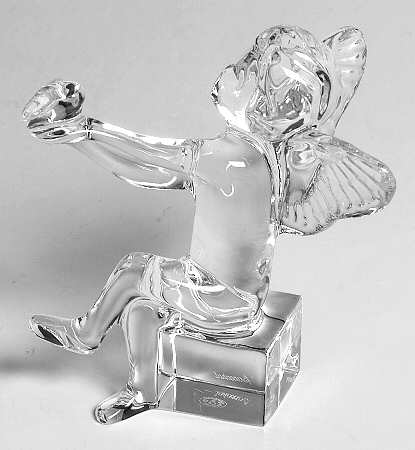 Baccarat Crystal Figurines Ange Cherub Holding Heart - Boxed