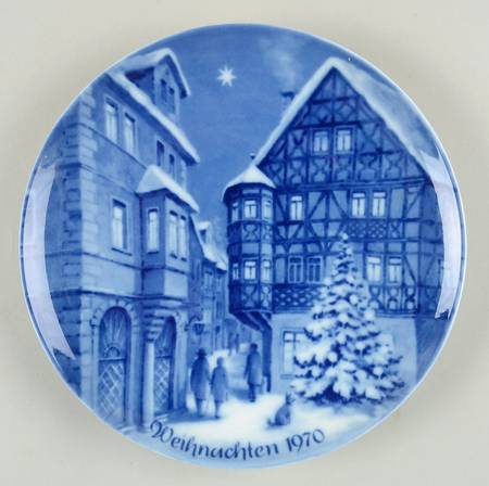 German Christmas Plates Christmas In Bernkastel-German Version - No Box