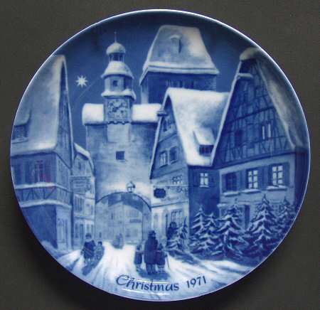 German Christmas Plates Christmas In Rothenburg - No Box