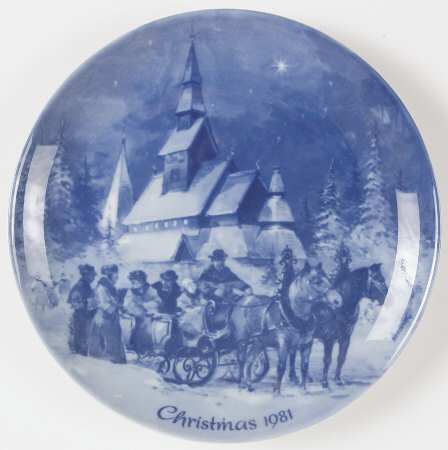 German Christmas Plates Christmas In Hahnenklee - Boxed