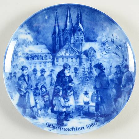 German Christmas Plates Christmas In Gelnhaus-German Version - No Box