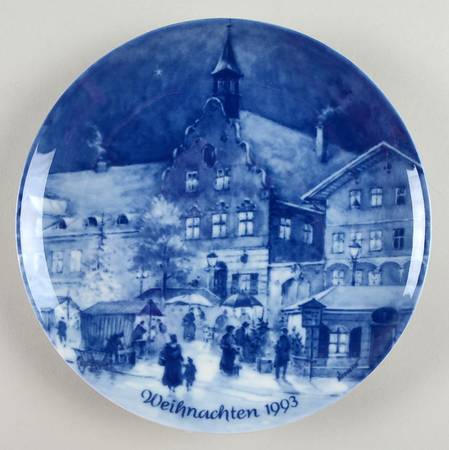 German Christmas Plates Christmas Eve In Dachau - No Box
