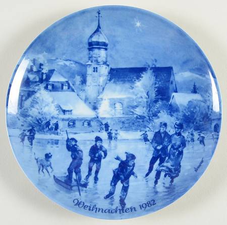 German Christmas Plates Christmas In Wasserberg-German Version - Boxed