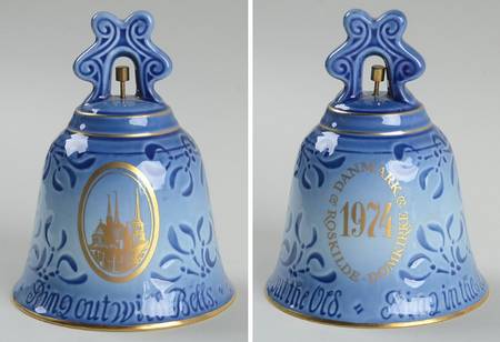 Famous Churches Annual Bell Roskilde Cathedral - With Box