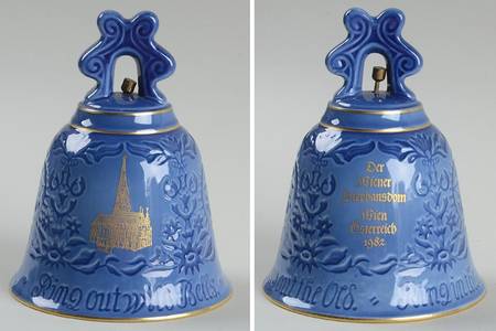 Famous Churches Annual Bell St Stephan's Cathedral - No Box