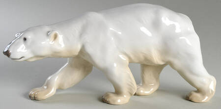 Animals-Wildlife Polar Bear Walking - No Box