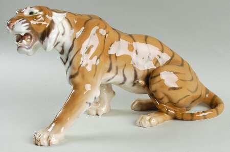 Animals-Wildlife Tiger Snarling - No Box