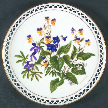 Country Garden Calender April-Violet - Boxed
