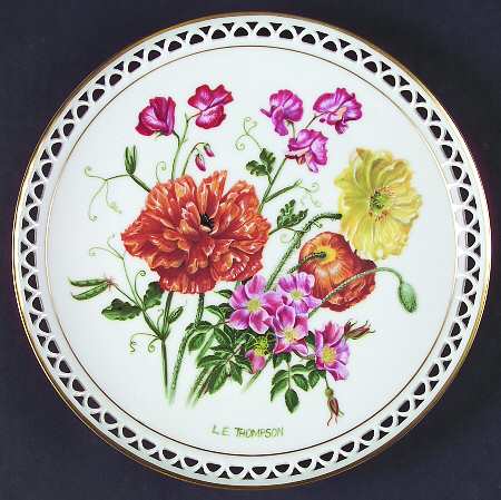 Country Garden Calender August-Poppies,Sweet Peas & Wild Roses - No Box