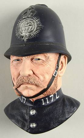 Character Head Plaques Victorian Bobby - No Box