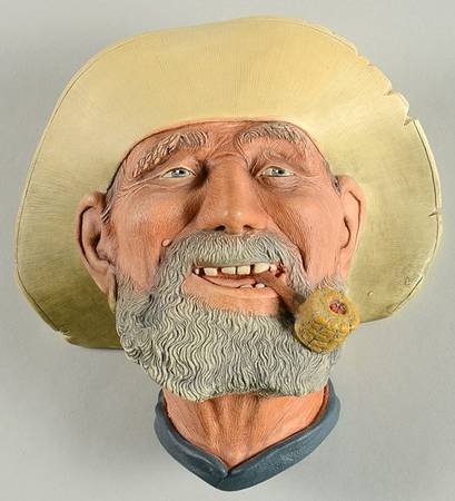 Character Head Plaques Old Timer - No Box