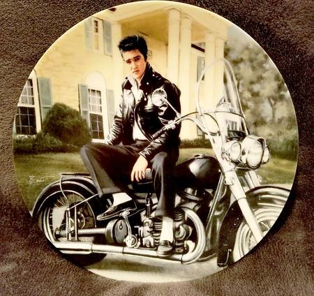 Elvis:Young And Wild King Of The Road - No Box