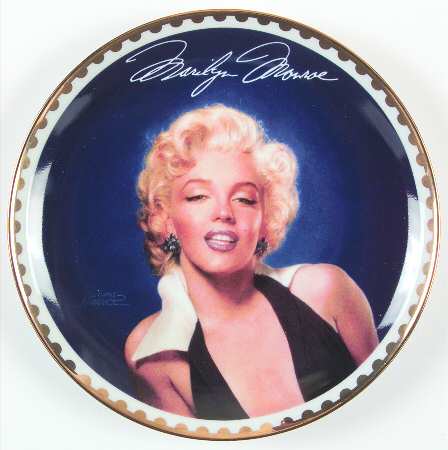 Marilyn Monroe-Gold Graceful Beauty - No Box